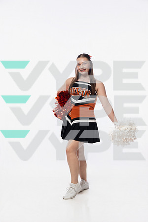SNY01657_ALVIN_CHEER-(COLLIER)