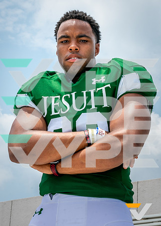 STRAKE_JESUIT_FB_Christian Gordon_204-(JP)