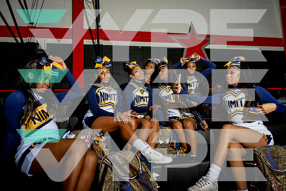 NIMITZ_CHEER_00554-(DRISKILL)