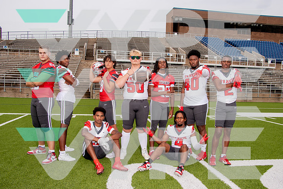 TRAVIS_FB-(LCOOK)-3