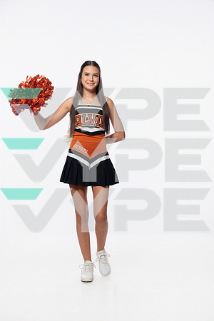 SNY01693_ALVIN_CHEER-(COLLIER)